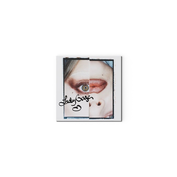 SIGNED, SEALED Lady Gaga 'MAYHEM’ CD with SIGNED Art Card Insert - Picture 6 of 8